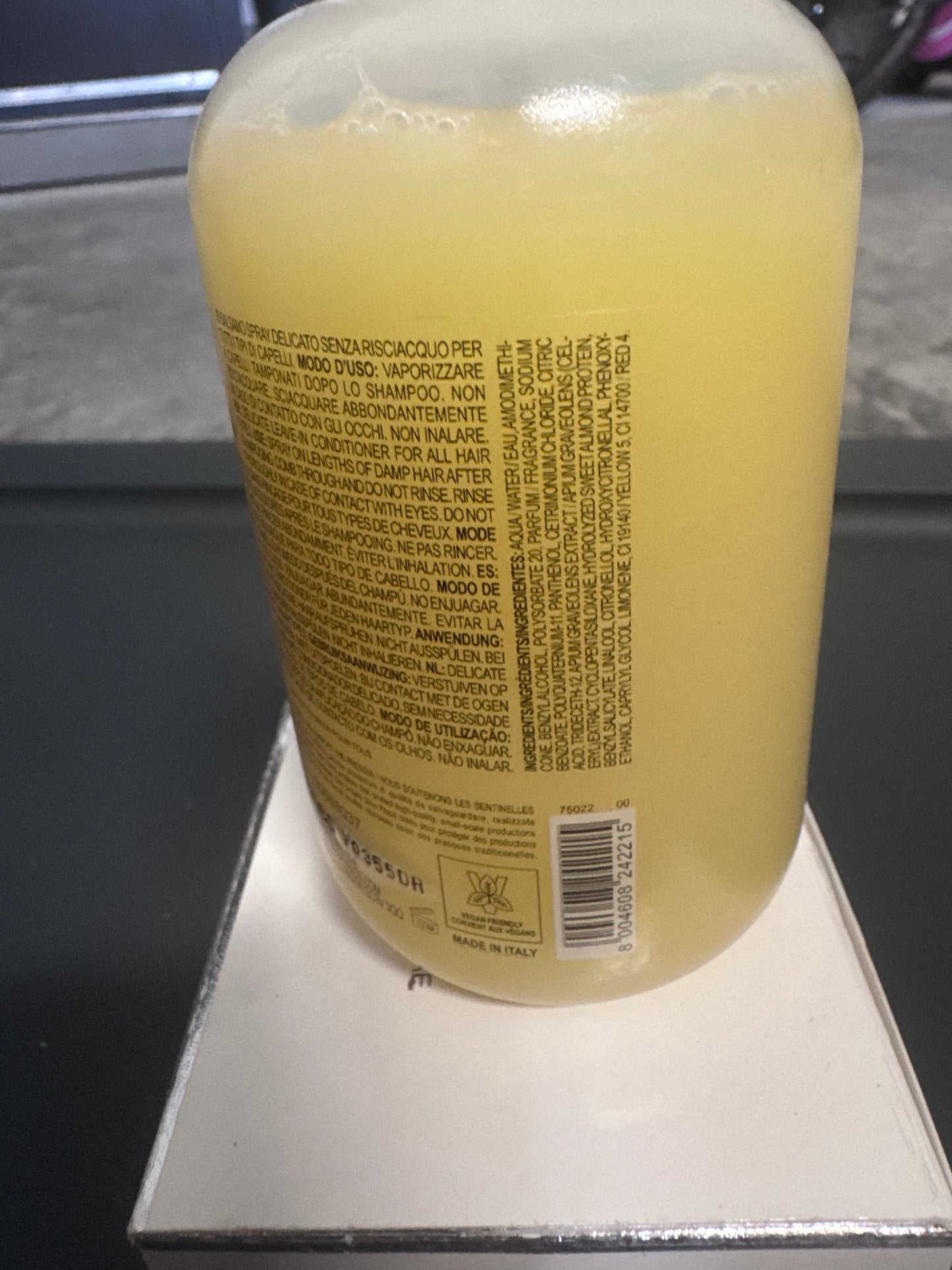 Davines DEDE Hair Mist back