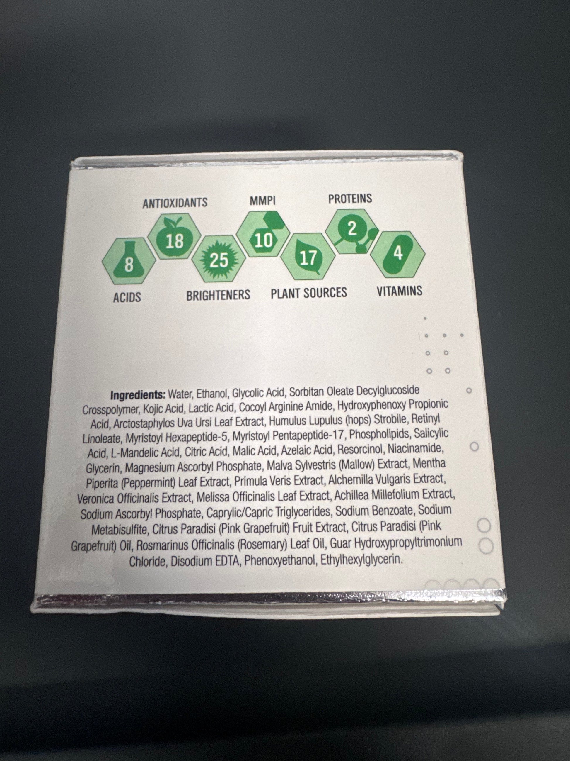 Societe Skin Bright Boosting Pads back