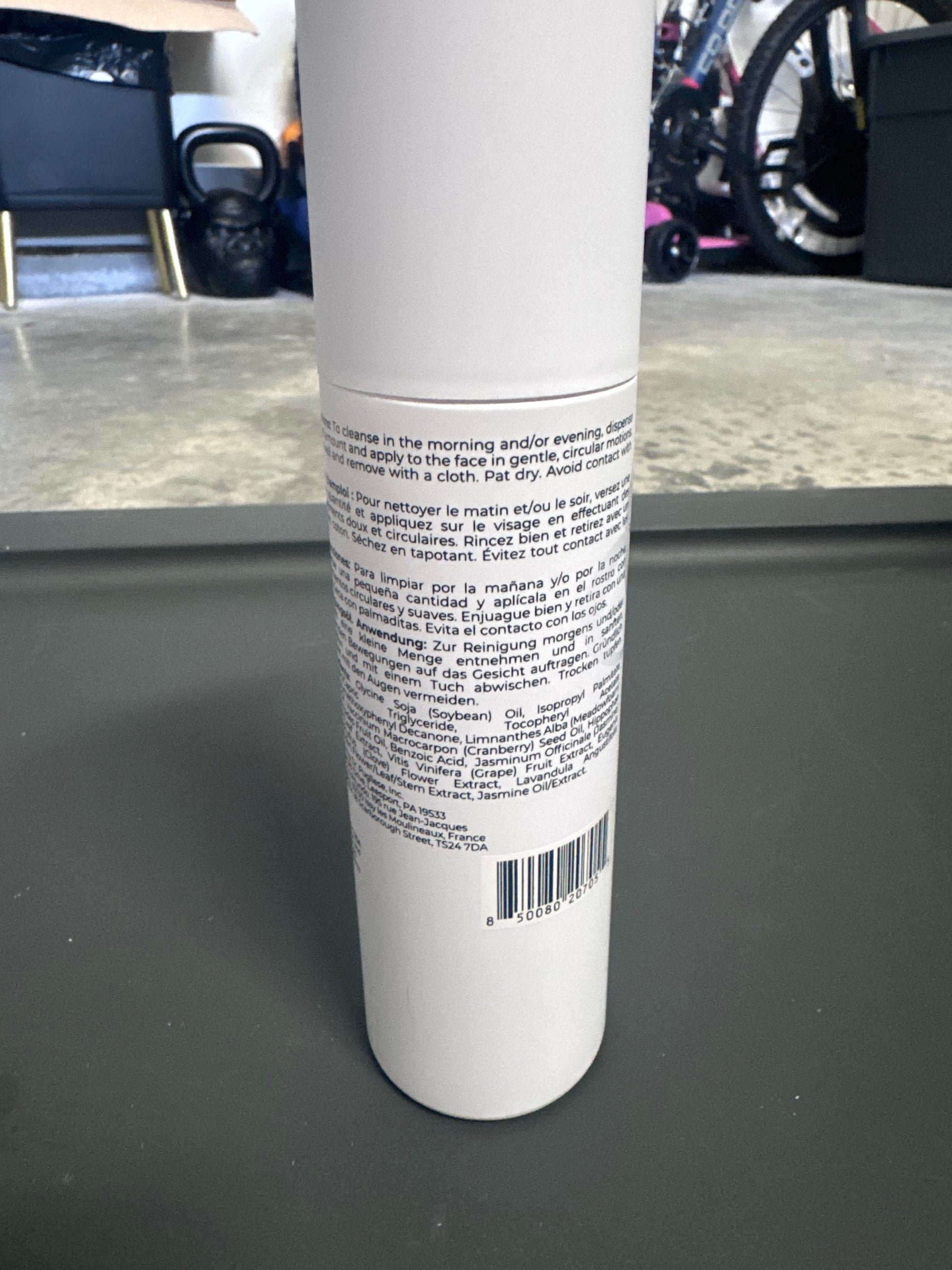 Vitamin Veil Cleansing Oil back