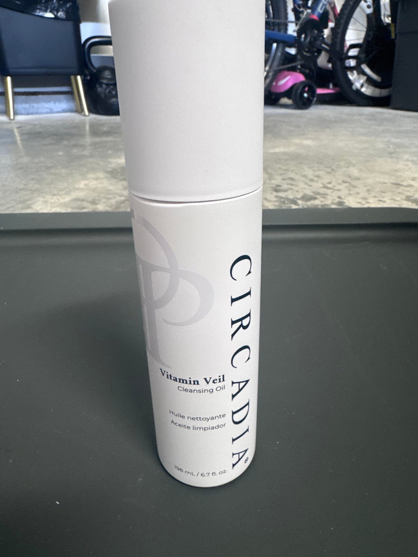 Vitamin Veil Cleansing Oil front